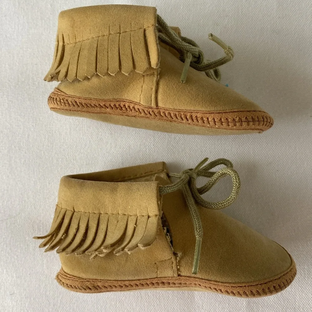 Baby Tan Moccasin Shoes Size 0 Vintage